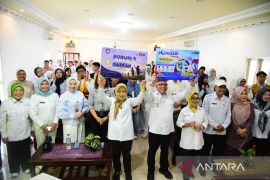 Wagub Gorontalo ajak masyarakat penuhi hak anak