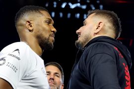 Anthony Joshua pukul KO Prenga setelah dua kali jatuh