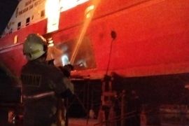 25 personel Gulkarmat padamkan kapal terbakar di Muara Baru Jakut