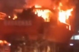 Kapal Basarnas dari Mentawai terbakar saat perbaikan di Muara Baru