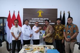Kanwil Kemenkum Babel dukung UPN Veteran Jakarta teliti tenun Cual