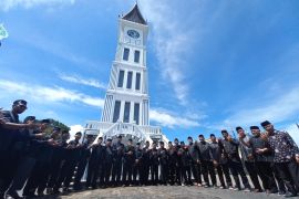 Penuhi Tuntutan dan Somasi KAN Bukittinggi, Riyan Permana Putra Sampaikan Maaf dan Pilih Damai