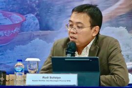 OJK NTB meminta pelaku usaha gadai segera kantongi izin resmi