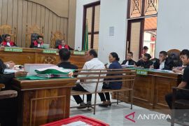 Hakim soroti dana bantuan dikirim Kemensos langsung ke rekening penerima manfaat, Dinsos Samosir hanya fasilitator