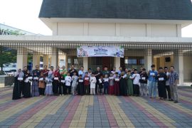 Pelindo Regional 2 Panjang laksanakan program TJSL dengan santuni 31 anak yatim