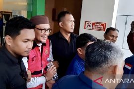 Kejati Gorontalo tahan tersangka korupsi pengadaan command center