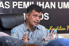 Bawaslu Sulsel evaluasi kehumasan perkuat informasi publik