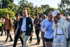 Gubernur Jabar syaratkan sampah plastik buat penerimaan subsidi sekolah