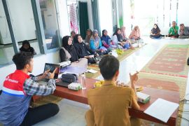 Pertamina Cilacap dorong UMKM urus legalitas dan kemasan produk