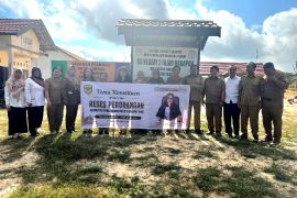 Reses legislator Gumas serap aspirasi bidang pendidikan di dua desa