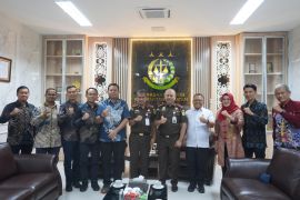 PLN dan Kejati Kalsel Perkuat Kepastian Hukum Program Kelistrikan