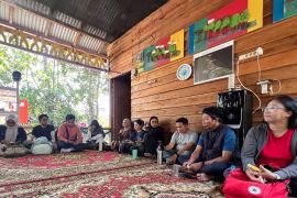 Jurnalis dan kreator konten perkuat narasi pelestarian ekosistem mangrove