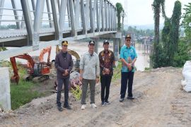 Bupati Shalahuddin tekankan pembangunan Jembatan Lemo dan PDAM Jingah sesuai target
