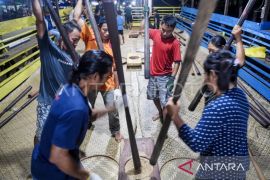 Pemprov Kaltim bersama BRWA percepat pengakuan wilayah adat