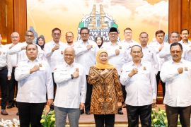 Khofifah ajak insinyur Jatim perkuat kolaborasi menuju Indonesia Emas