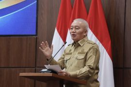 Pemprov Kalsel ajak masyarakat hemat listrik jaga pasokan listrik