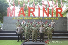 Perkuat pengamanan DKI, Kapolda Metro-Pangdam Jaya temui Pangkormar