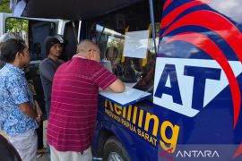 Samsat gandeng Satlantas Polresta Manokwari razia kendaraan tunggak pajak