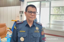 Bea cukai Bengkulu sita rokok ilegal dan minol senilai Rp1,46 miliar