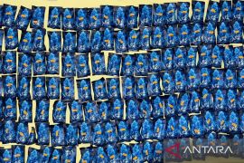 Polres Bungo sita 140 bungkus likuid diduga mengandung etomidate