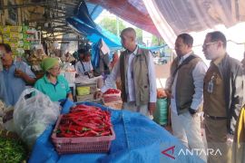Bulog Bondowoso pastikan harga beras SPHP dan Minyakita terkendali