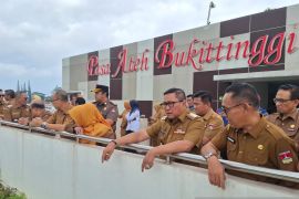 Pemkot Bukittinggi rapikan Foodcourt pedagang Pasar Atas tingkatkan kenyamanan