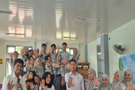 Kemenkum Sulbar edukasi hukum siswa SMA di Mamuju