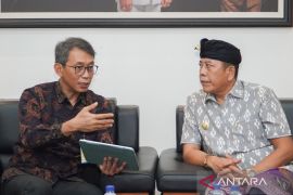 DJP Bali bersama Pemkab Karangasem bentuk tim untuk dongkrak penerimaan pajak