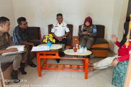 Satpol PP Damkar Agam berikan surat teguran bagi pemilik rumah kos