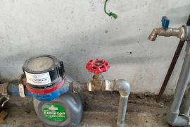 Sebanyak 152 MBR Mataram dapat sambungan air bersih gratis