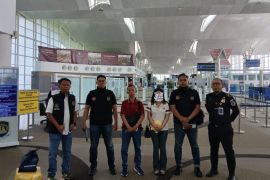 Imigrasi Belawan deportasi warga negara Kamboja langgar izin tinggal
