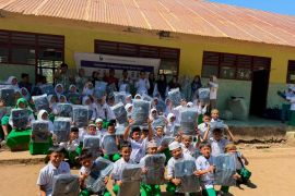 YABN - YPKAAR salurkan ribuan paket alat tulis sekolah di Sulawesi Selatan