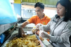 Warga Binaan Rutan Tanjungpinang berhasil produksi keripik pisang rujiba
