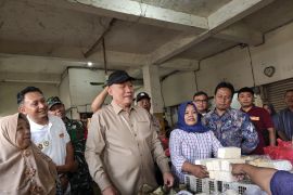 Anggota DPR RI pastikan harga bahan pokok aman