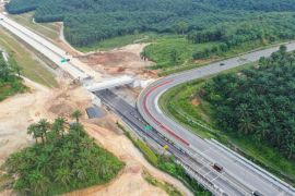 Pemindahan akses keluar pintu Tol Pekanbaru dimulai 30 Juli 2026, Hutama Karya imbau pengguna jalan ikuti rambu dan arahan petugas