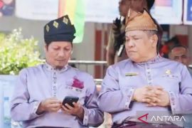 Plt  Bupati Kuansing siapkan dana satu juta setiap jalur pada festival seni budaya di Tepian Narosa