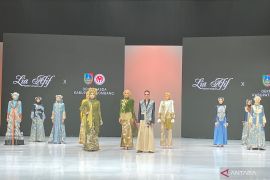 Batik dengan pewarna alami dari Jombang dipamerkan di BTN IFW 2026