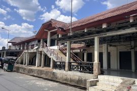 Warga Balangan kecewa Pasar Paringin semakin sepi pedagang