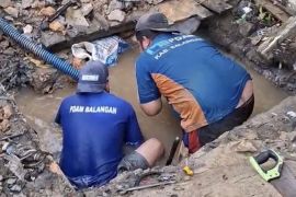 PT AMSB memohon maaf kepada pelanggan akibat distribusi air terhenti