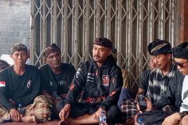 Warga Baturiti gelar pertemuan pascapengeroyokan pencuri ayam