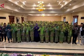 Khofifah dorong Muslimat NU bertransformasi ke dakwah digital
