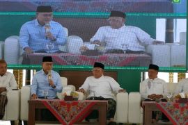Zulhas ajak ponpes perkuat swasembada pangan dan kemandirian desa