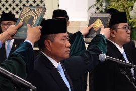 Presiden lantik Gubernur dan Wagub Universitas Republik Indonesia