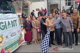Business Matching FBB Karo buka pasar baru, Antonius Ginting lepas pengiriman perdana Hortikultura ke Balikpapan