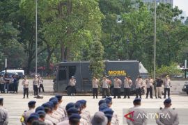 Polisi kerahkan 3.269 personel amankan dzikir dan doa di Monas