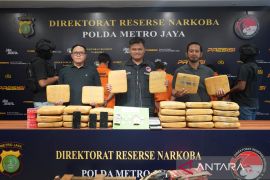 Polda Metro Jaya ungkap peredaran 27,96 kg ganja di Jakarta Timur