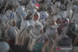 Zikir dan doa kebangsaan sambut HUT ke-81 RI