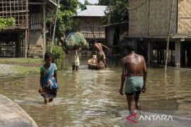 56 orang tewas dalam bencana banjir di India utara