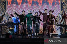Kevin-Rachel dinobatkan jadi Bujang Gadis Palembang 2026