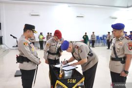 Kapolres Bangka Selatan pimpinan sertijab Kasat Polairud